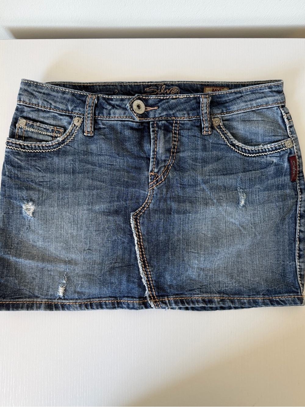 Y2K Silver Jeans Co. Ravi Denim Mini Skirt W26 Distressed Y2K Embroidered